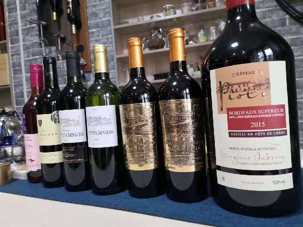 開個(gè)小型中端葡萄酒專賣店毛利潤怎么樣?