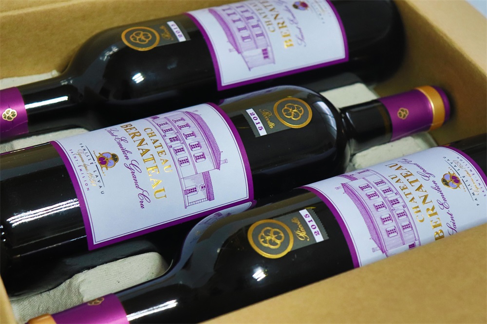 做紅葡萄酒加盟生意的發展好不好